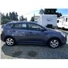 Image 11 : A12W --  2009 PONTIAC VIBE BLUE 311168 KMS