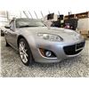 Image 8 : 0S --  2010 MAZDA MIATA MX-5 SILVER 45,877 KMS - ESTATE SALE  "NO RESERVE"
