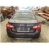 Image 17 : B1 --  2015 SUBARU LEGACY GREY 246033 KMS
