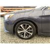 Image 25 : B1 --  2015 SUBARU LEGACY GREY 246033 KMS