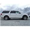 Image 11 : C6B --  2015 LINCOLN NAVIGATOR L WHITE 140275 KMS