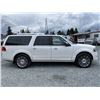 Image 12 : C6B --  2015 LINCOLN NAVIGATOR L WHITE 140275 KMS