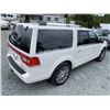 Image 16 : C6B --  2015 LINCOLN NAVIGATOR L WHITE 140275 KMS