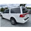 Image 21 : C6B --  2015 LINCOLN NAVIGATOR L WHITE 140275 KMS