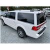 Image 22 : C6B --  2015 LINCOLN NAVIGATOR L WHITE 140275 KMS