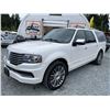 Image 3 : C6B --  2015 LINCOLN NAVIGATOR L WHITE 140275 KMS