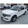 Image 4 : C6B --  2015 LINCOLN NAVIGATOR L WHITE 140275 KMS