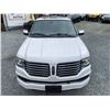 Image 7 : C6B --  2015 LINCOLN NAVIGATOR L WHITE 140275 KMS