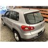 Image 22 : C6I --  2010 VOLKSWAGEN TIGUAN SILVER 141344 KMS