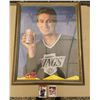 Image 1 : Wayne Gretzky Diet Coke Photo with Hockey Cards