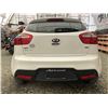 Image 17 : C4 --  2014 KIA RIO GDI WHITE 97911 KMS