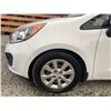 Image 27 : C4 --  2014 KIA RIO GDI WHITE 97911 KMS