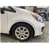 Image 29 : C4 --  2014 KIA RIO GDI WHITE 97911 KMS