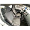 Image 38 : C4 --  2014 KIA RIO GDI WHITE 97911 KMS