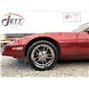 Image 45 : C6F --  1989 CHEVROLET CORVETTE CONVERTIBLE RED 165,536 KMS