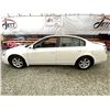 Image 23 : A12ZA --  2005 NISSAN ALTIMA WHITE 265469 KMS