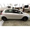Image 11 : A12Y --  2010 TOYOTA YARIS SILVER 263604 KMS