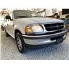 Image 8 : A12ZB --  1998 FORD F250 WHITE 217690 KMS