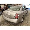 Image 15 : A12W --  2006 NISSAN ALTIMA 2.5 S "NO RESERVE" SILVER 269301 KMS