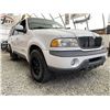 Image 8 : A12W --  1998 LINCOLN NAVIGATOR WHITE 358956 KMS