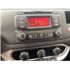 Image 52 : C4 --  2014 KIA RIO GDI WHITE 97911 KMS