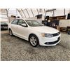 Image 8 : C6A --  2011 VOLKSWAGEN JETTA TDI WHITE 120474 KMS