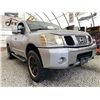 Image 8 : F4 --  2004 NISSAN TITAN SILVER 203615 KMS