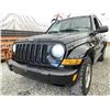 Image 2 : A10 --  2005 JEEP LIBERTY 4X4 BLACK 297847 KMS