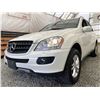 Image 2 : A5 --  2006 MERCEDES ML350 AWD WHITE 218552 KMS