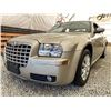 Image 1 : A12F --  2006 CHRYSLER 300 GOLD 212387 KMS