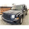 Image 3 : B1 --  2008 JEEP PATRIOT GREY 141792 KMS