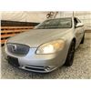 Image 2 : A12T --  2007 BUICK LUCERNE SILVER 185724 KMS
