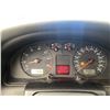 Image 52 : A12S --  2000 VW PASSAT GREY 152841 KMS