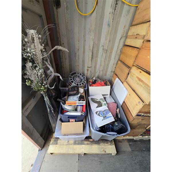 PALLET OF UNCLAIMED STORAGE