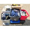 Image 1 : PALLET OF UNCLAIMED STORAGE