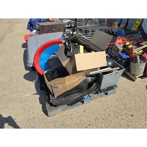 PALLET OF UNCLAIMED STORAGE