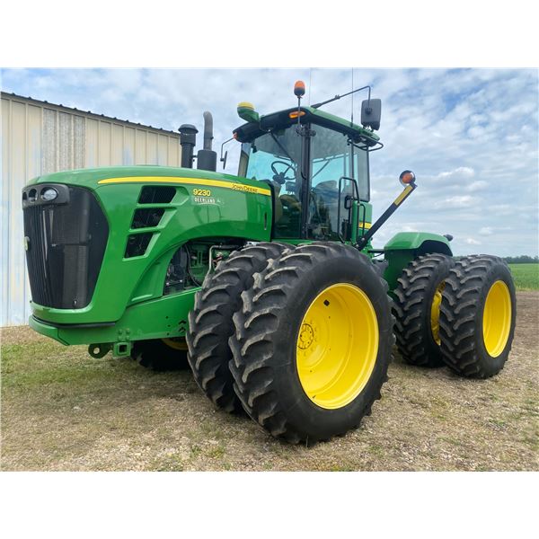 Approx. 2010 JD 9230 Tractor, 325 HP, 18 spd, 3364 HRS, 2630 display & starfire 3000, PTO, 5 hyds & 