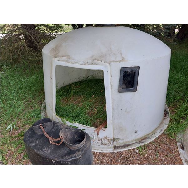 Calf hutch c/w parts to be separated on removal day