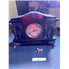 Image 1 : Gorgeous Mantle Clock w Key