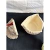 Image 2 : Assorted Bird Decor & Dishes
