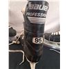 Image 8 : 2 Pairs Men's Hockey Skates