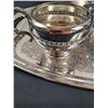 Image 2 : Viking Plate Tea Service