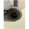 Image 2 : Lawn Sweeper