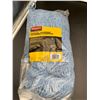 Image 2 : Rubbermaid Commercial Products 2pk Mop Refill