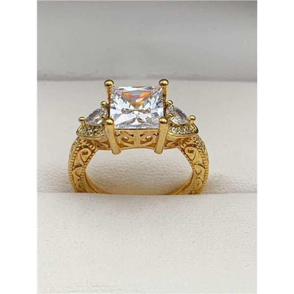 Princess Cut 1.0 carat Solitaire filagree Style Ladies Trillium Set Engagement Ring.