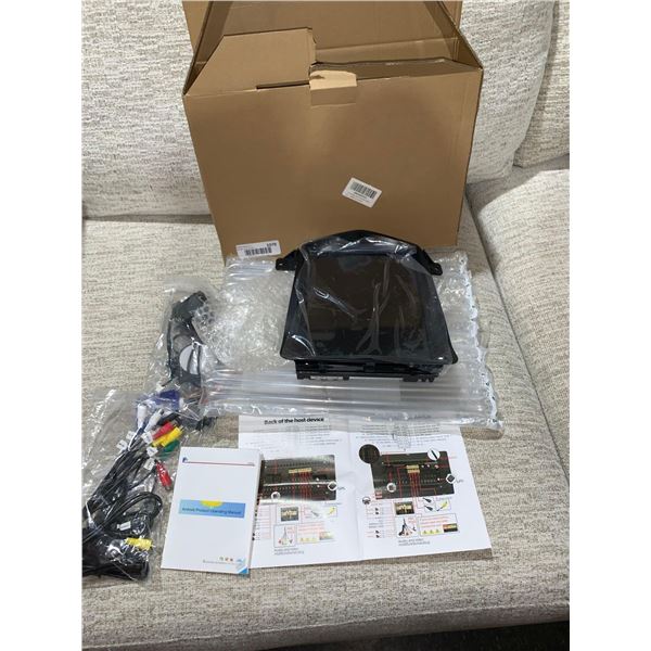 Touch Screen Car Stereo / BlueTooth