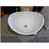 Image 2 : Chevoit Products Dover overcounter Lavatory Sink Model 1294