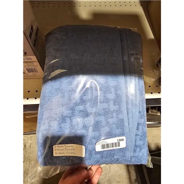 Bathroom Towel Set, 2 Bathsheets, 2 Hand towels & 2 Washcloths