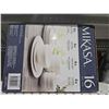 Image 2 : Mikasa 16 pc Porcelain Dinnerware Set
