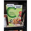 Image 1 : Compliments Organic Summer Berry Granola Cereal 6x325g